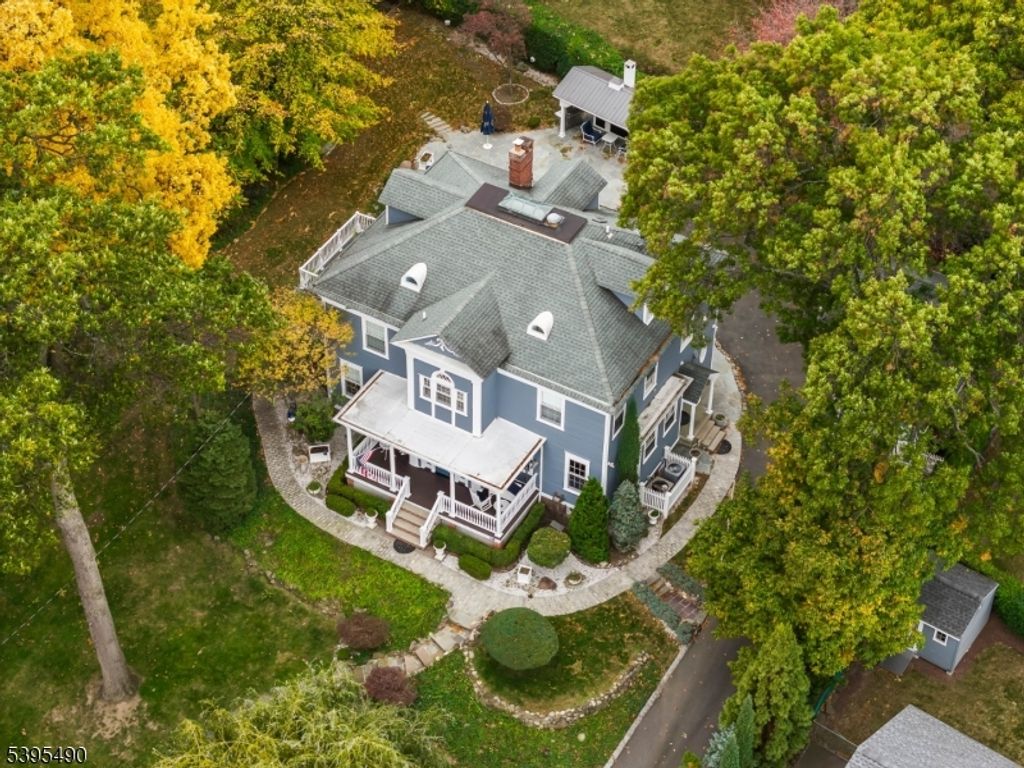 18 Stockton Pl, Nutley Twp., NJ 07110