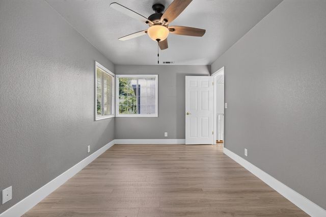 19104 Pebble Ct, Woodbridge, CA 95258
