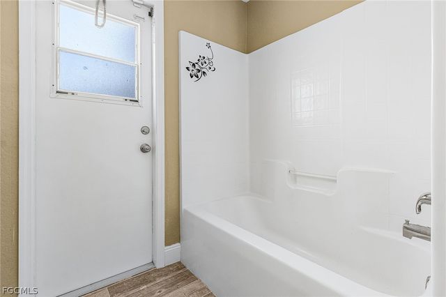 2601 SE 4th AVE, Cape Coral, FL 33904