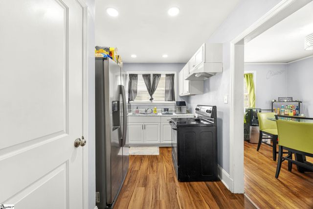 173 S Cleveland Park Drive, Spartanburg, SC 29303