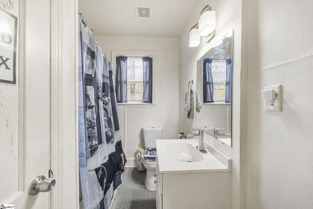 173 S Cleveland Park Drive, Spartanburg, SC 29303