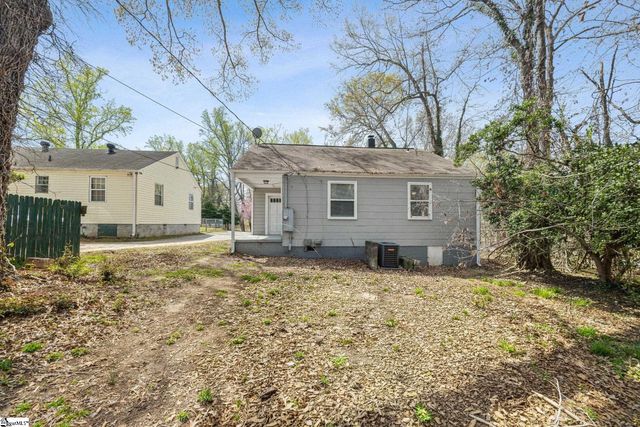 173 S Cleveland Park Drive, Spartanburg, SC 29303