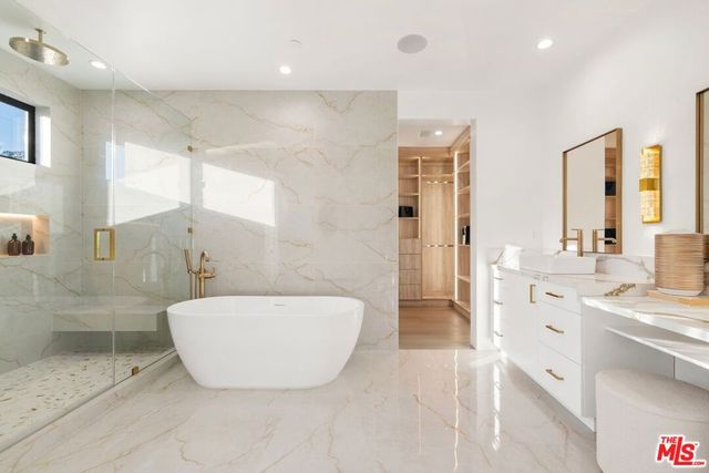 5741 Newcastle Avenue, Encino, CA 91316