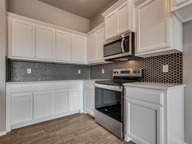 1983 Preakness Path, Blanchard, OK 73010