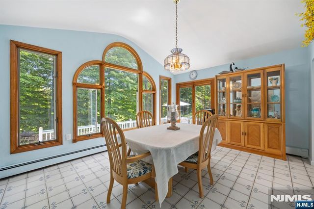 3 Lou Ann Boulevard, West Milford, NJ 07480