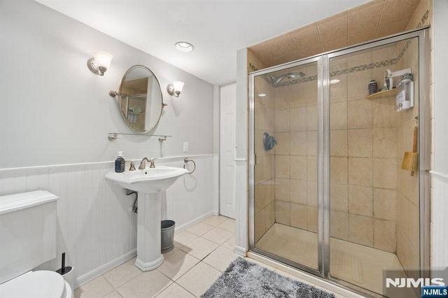 3 Lou Ann Boulevard, West Milford, NJ 07480