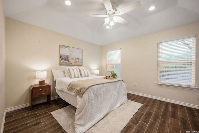 533 INDIAN XING, Jourdanton, TX 78026