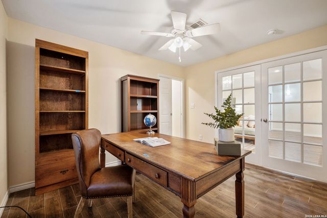 533 INDIAN XING, Jourdanton, TX 78026