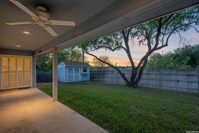 533 INDIAN XING, Jourdanton, TX 78026
