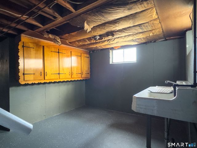 84 Everitt Street, Waterbury, CT 06704