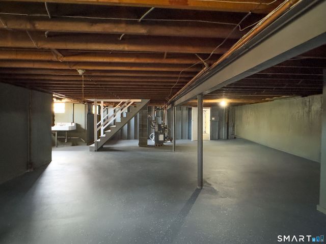 84 Everitt Street, Waterbury, CT 06704