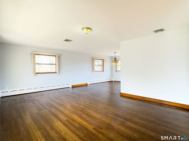 84 Everitt Street, Waterbury, CT 06704