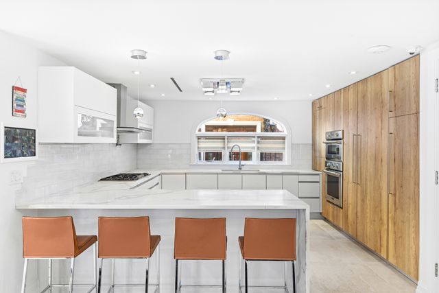 2648 E 64TH Street, New York City, NY 11234