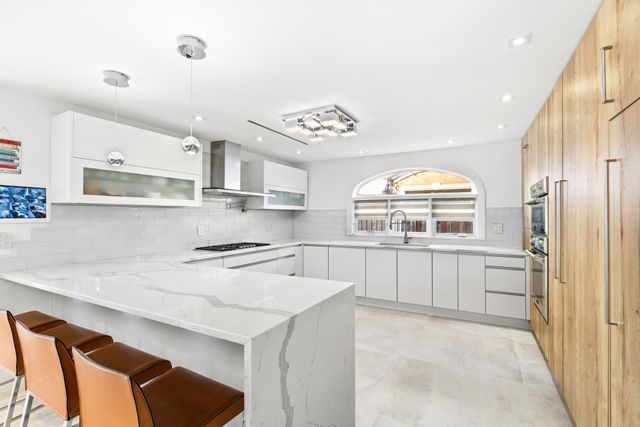 2648 E 64TH Street, New York City, NY 11234