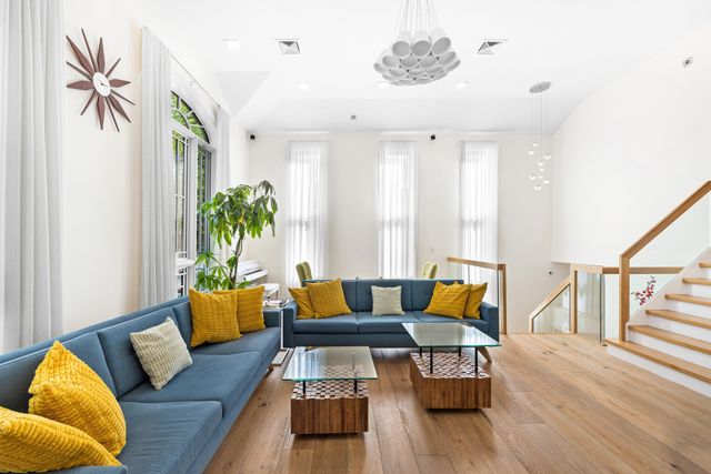 2648 E 64TH Street, New York City, NY 11234
