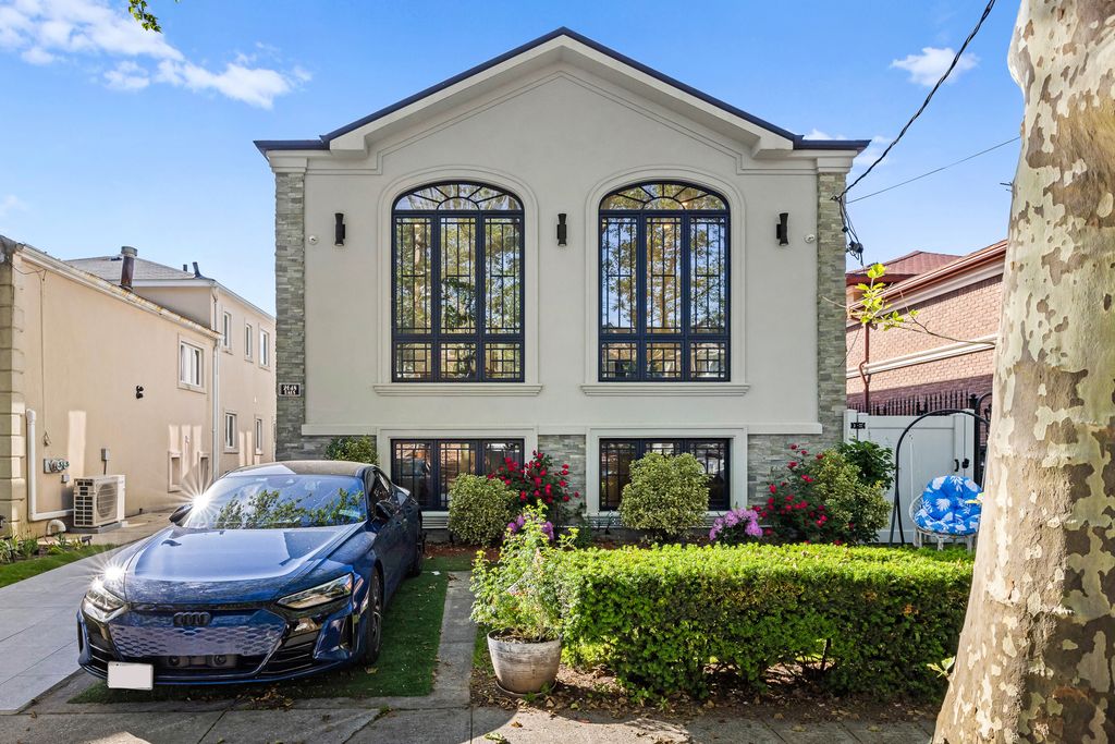2648 E 64TH Street, New York City, NY 11234
