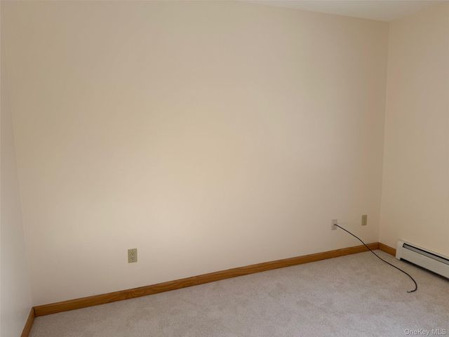 88 Pierce Circle, New Hampton, NY 10958