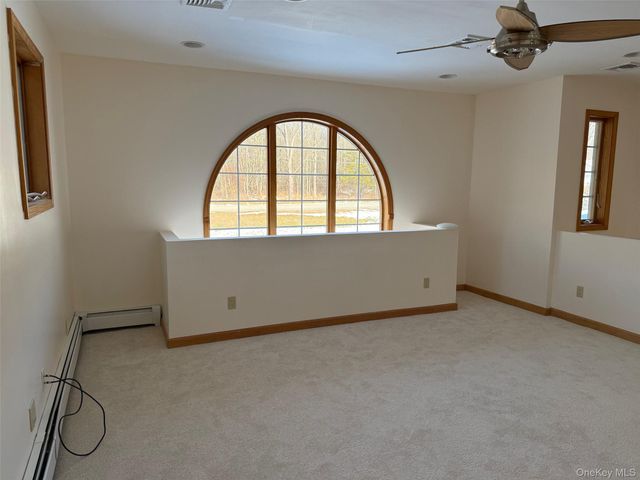 88 Pierce Circle, New Hampton, NY 10958