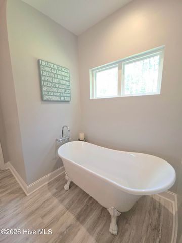 315 Neuse Drive, Holly Ridge, NC 28445
