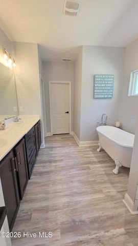315 Neuse Drive, Holly Ridge, NC 28445