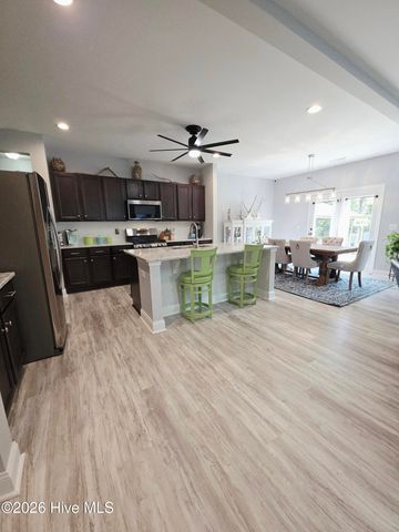 315 Neuse Drive, Holly Ridge, NC 28445