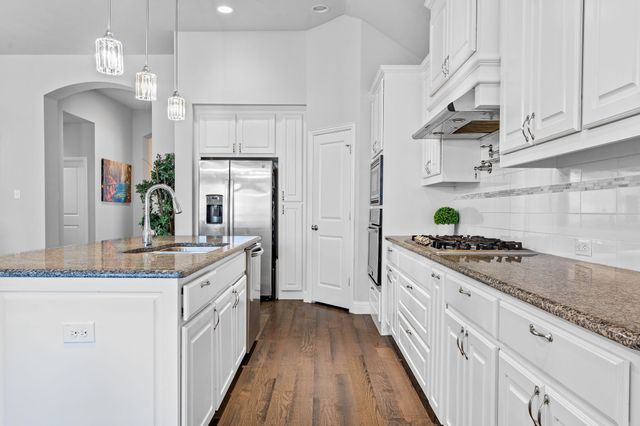1884 Knoxbridge Road, Forney, TX 75126