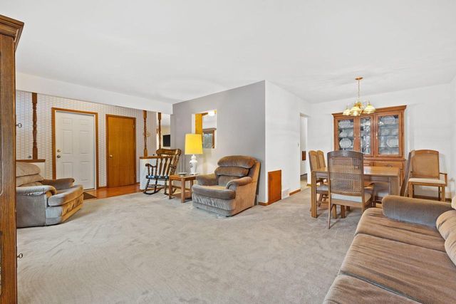 4740 St Regis DRIVE, Mount Pleasant, WI 53403