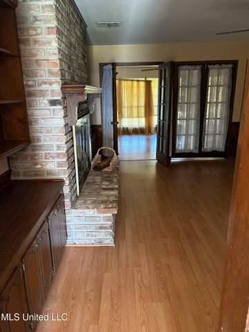 16170 Kenwood Drive, Gulfport, MS 39503