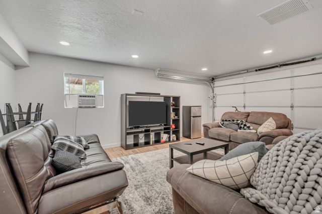 1769 S FOOTHILL DR, Salt Lake City, UT 84108