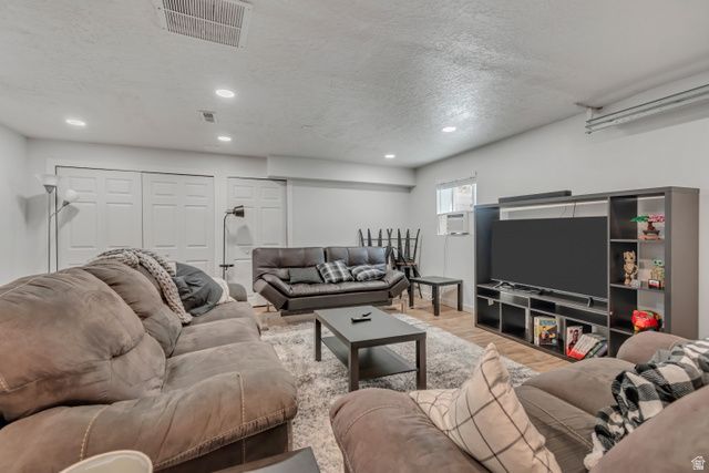 1769 S FOOTHILL DR, Salt Lake City, UT 84108