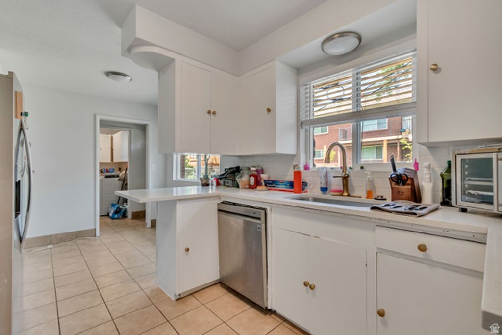 Image 14 of property listing at 1769 S FOOTHILL DR, Salt Lake City, UT 84108