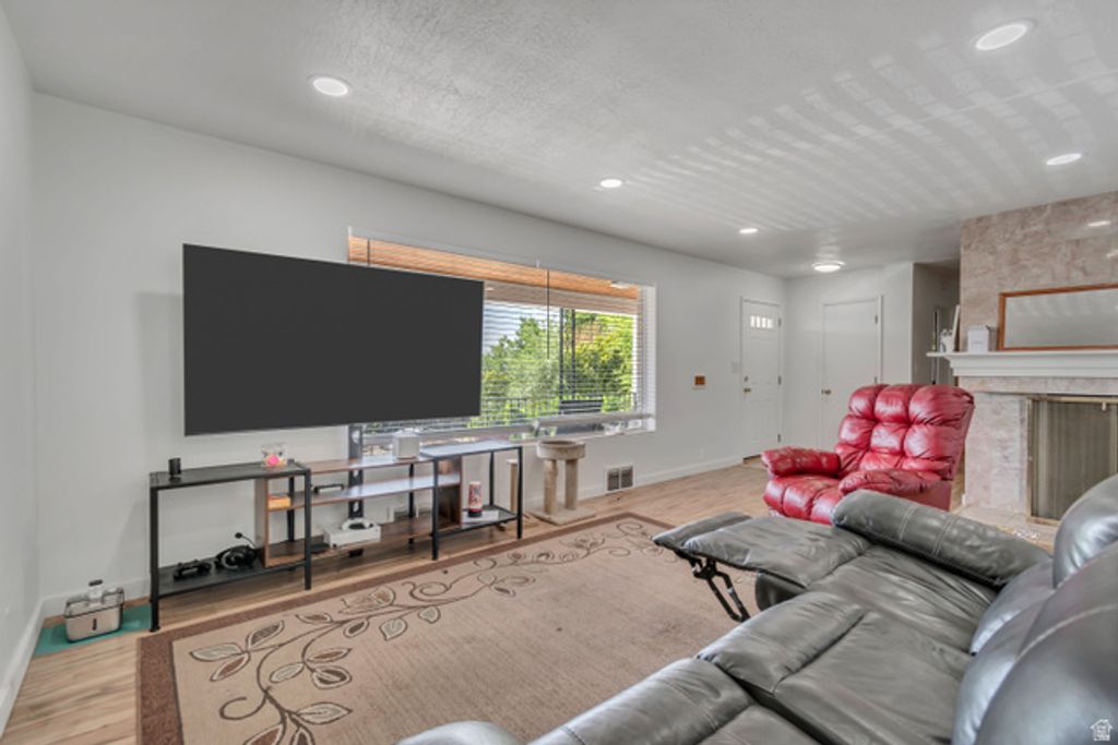 Image 17 of property listing at 1769 S FOOTHILL DR, Salt Lake City, UT 84108