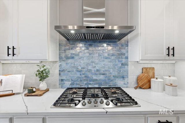 24785 Sienna Glenn St., Middleton, ID 83644