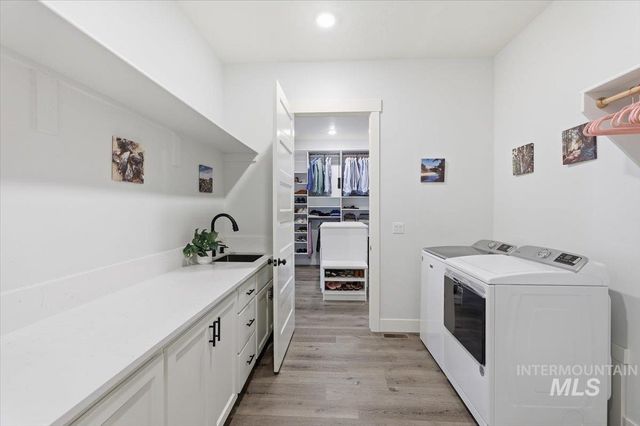 24785 Sienna Glenn St., Middleton, ID 83644