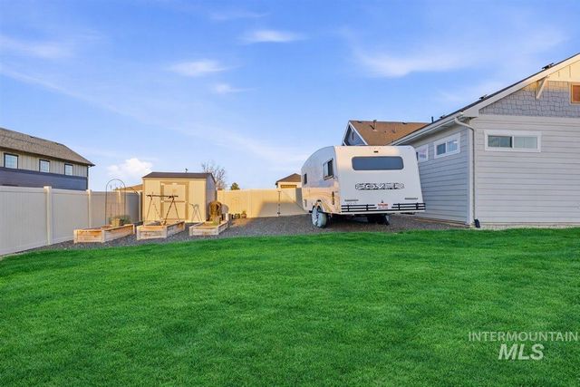 24785 Sienna Glenn St., Middleton, ID 83644