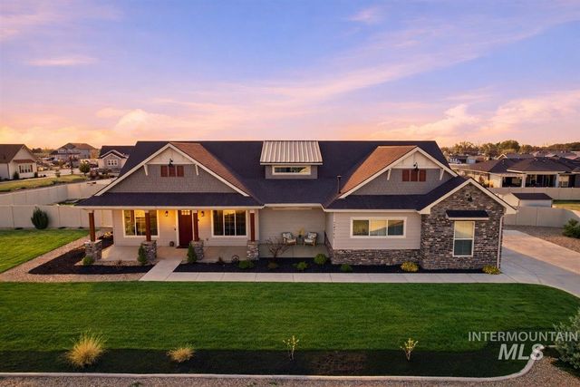 24785 Sienna Glenn St., Middleton, ID 83644