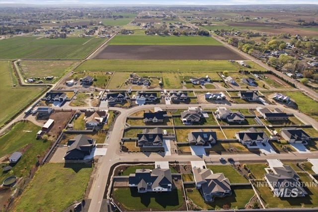 24785 Sienna Glenn St., Middleton, ID 83644