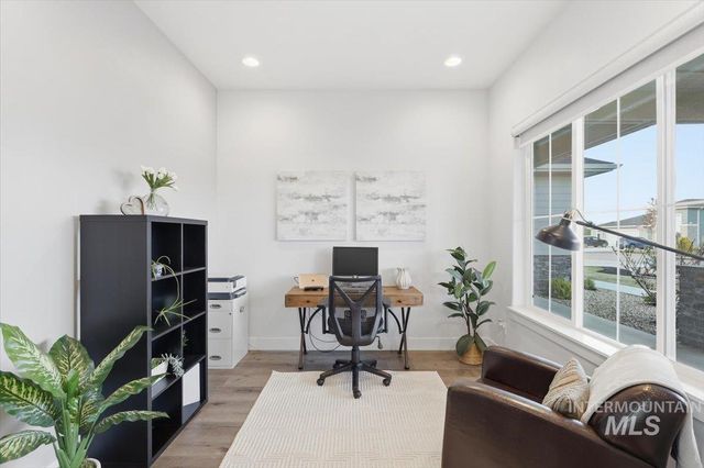 24785 Sienna Glenn St., Middleton, ID 83644