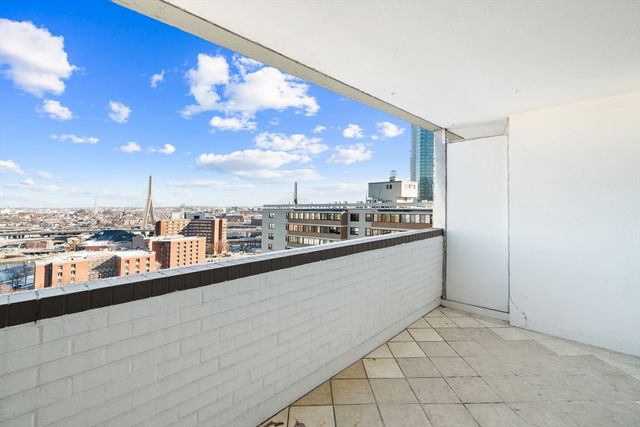 8 Whittier 18A, Boston, MA 02114
