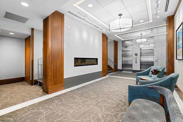 8 Whittier 18A, Boston, MA 02114