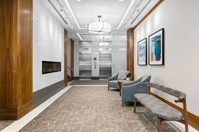 8 Whittier 18A, Boston, MA 02114
