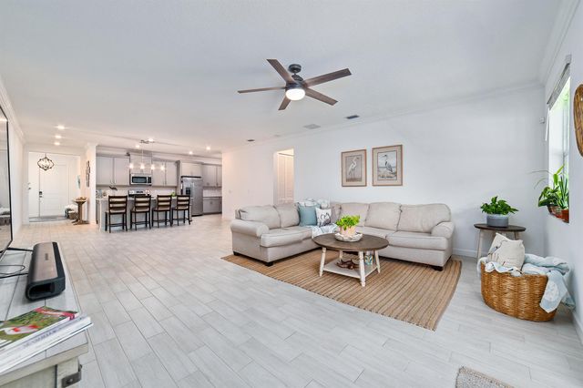4749 Wellington Way SW, Vero Beach, FL 32968