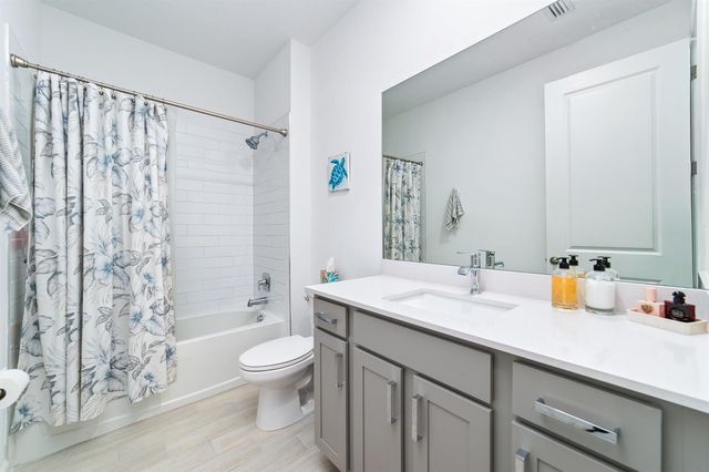 4749 Wellington Way SW, Vero Beach, FL 32968
