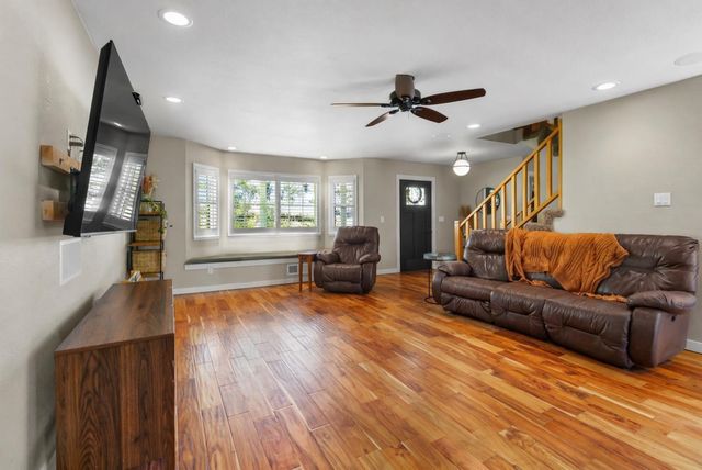 12071 Alta Sierra Dr, Grass Valley, CA 95949