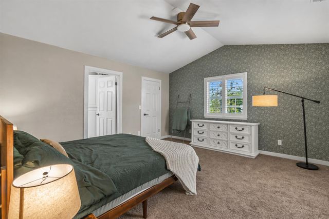 12071 Alta Sierra Dr, Grass Valley, CA 95949