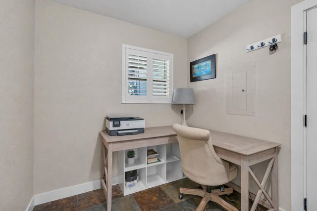 12071 Alta Sierra Dr, Grass Valley, CA 95949