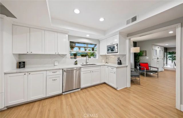 3716 Crownridge, Sherman Oaks, CA 91403