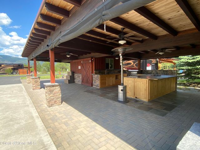 316 Par Loop, Blanchard, ID 83804 property photo