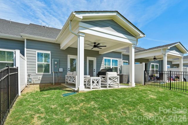 6273 Ashton Park Drive, Denver, NC 28037