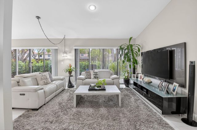 4770 Yardarm Lane, Boynton Beach, FL 33436